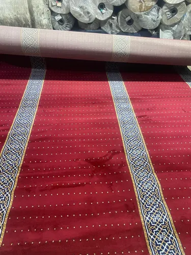 رول سجاد مسجد أحمر بنقشة منقّطة - سالفورد الكويت