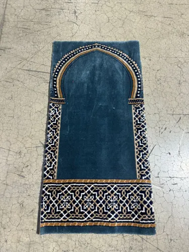 سجادة صلاة مفردة بمحراب أزرق - سالفورد الكويت