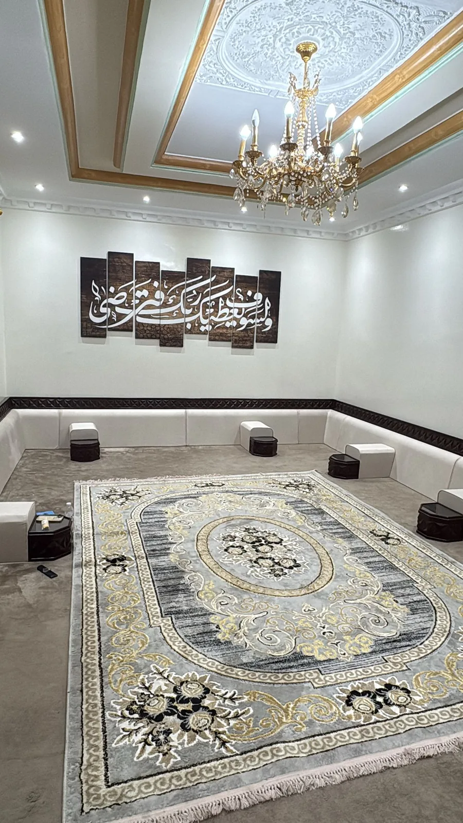 مساند ديكور الكويت الضجيج - سالفورد للأثاث الكويت